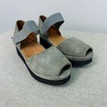 L'Amour Des Pieds Amadour Platform Sandal Gray Suede Size 9.5W Wide Photo 1