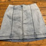 Wild Fable  Skirt Womens Size 2 Denim Jean Mini Stretch Rear Zip Medium Wash Blue Photo 0
