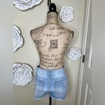 NTM: Time & Tru Light Denim Wash Mid Rise Distressed Raw Hem Shorts Size 8 Blue Photo 8