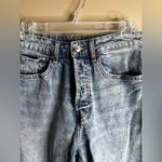Divided high waisted button fly jeans size 4 Photo 1