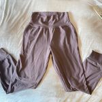 Athleta salutation jogger Photo 0