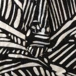 Cable & Gauge FINAL MARKDOWN Ladies’  Top (M) Photo 5