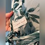 VICI , Tropicana Palm Print Top, Small Photo 3