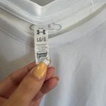 Under Armour Women's White Short Sleeve Tee workout top  Photo 1