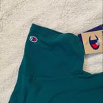 Champion Women’s Heritage Cropped T-Shirt Photo 5