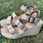 Y Not Bea Strappy Wedge Textured Sandals Womens 9 Natural Stripes Boho Platform Tan Photo 0