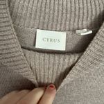 Cyrus Sweater Photo 1