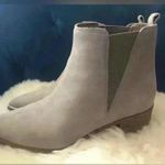 Marc Fisher  boots used Photo 2
