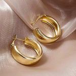 Elegant Chunky Gold Hoop Earrings for Women Photo 1