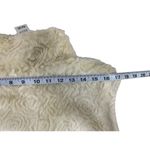 Roz & Ali Women's Fuzzy Rose Vest Photo 5