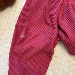 Alo Yoga Sweatshirt Photo 4