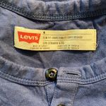 Levi's Slim Fit 3/4th Button Short Sleeve Tee Women Size Medium Violet Blue Photo 4