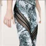 Lululemon  Never Still Crop 21” Wildwood Multi Nocturnal Teal Blue Mesh size 6 Photo 2