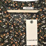 Black Floral Long Sleeve Blouse ā Size M ā Business Casual NWT Size M Photo 3