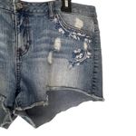REWASH  Women's Size 13/14 Embroidered Floral Festival Cottage Shorts‎ Photo 2