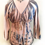 DB sport V neck long sleeved top L Size L Photo 0