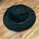 OUTBACK TRADING CO Black Felt Hat with Leather Conch Accent size 7 1/8 Photo 0