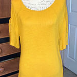 Eyeshadow  Golden Short Sleeve Top Photo 0