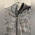 Lululemon Scuba Hoodie in Frozen Vista Alpine White size 8 Photo 2