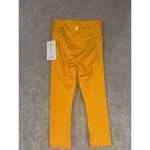Athleta NWT Ultimate Stash II Capri Legging Radiant Sunshine Xs Retail $99 Photo 4