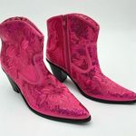 Helen’s Heart Fuschia Short Bling & Embroidered Boots Size 10 Pink Photo 0