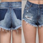 Mustard Seed Distressed  Denim Shorts‎ Photo 2