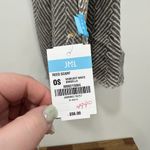 J. McLaughlin  Reed Scarf NEW $98 100% Wool Shaw‎ Gray White Geometric Pattern Photo 4