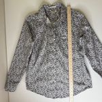 L.L.Bean  Floral Wrinkle Free Button Up Shirt Small Cotton Cottage Office Dainty‎ Photo 6