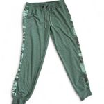 Splendid  green camo side panel jogger sweatpants size small Photo 2