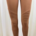 Zenana New Women's Wide Waistband High Rise Full Length Moto Leggings Brown Camel Size Large Photo 6