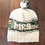 Hand kit “Mrs” or initials MRS knot pompom hat Green Photo 2