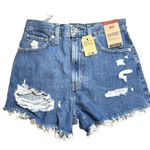 Levi's  High-Waisted Mom Shorts Size 27  Medium Wash Photo 0