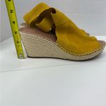 Gentle Souls NWOT ! By Kenneth cole Wedge Sandals size 9M Photo 5