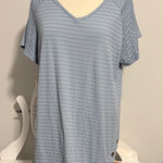 New York Laundry  Blue V-Neck Top Photo 0