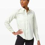 Lululemon  Full Day Ahead Button-Up Long Sleeve Shirt in Springtime Sz 6 Photo 0