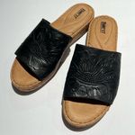 BØRN leather embossed Fish lake Tooled embossed born Sandals Size 10 B57 Black Photo 7