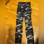 Lululemon  leggings Photo 1