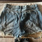 Signature 8 Jean shorts Photo 2