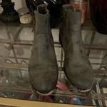 White Mountain  boots size 9 Photo 1