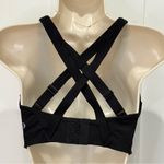 Lululemon  Energy Bra High Support Size 32DD Black Sports Bra Wireless Workout Photo 6