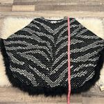 Alfred Dunner NWT  sweater poncho with faux fur trim S/M Photo 4