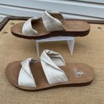 Corkys Women's Cream Women’s Sandals Size 9 Photo 0