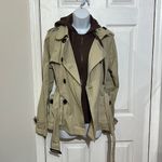 Dollhouse NWT  2 in 1 Women's Khaki removable hooded trench coat Size L Photo 1