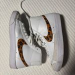 Nike Women’s Blazer Mid 77 Leopard Photo 0