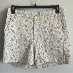 Jachs Girlfriend  White Floral Satin Chino High Rise Stretch Shorts Size L Photo 0