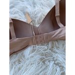 SKIMS Wireless Form Pushup Plunge Bra Clay Size 40D Photo 7