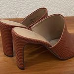 Charles by Charles David “Genie” Brown Embossed Faux Leather Sandals Size 8.5M Photo 4