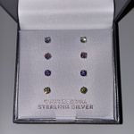 Primrose  stud earrings Photo 1