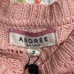Andree by Unit  women's size small pullover pink knit sweater with lace detailing Photo 5