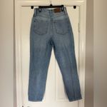 Madewell  The Mom Jean size 25 Photo 5